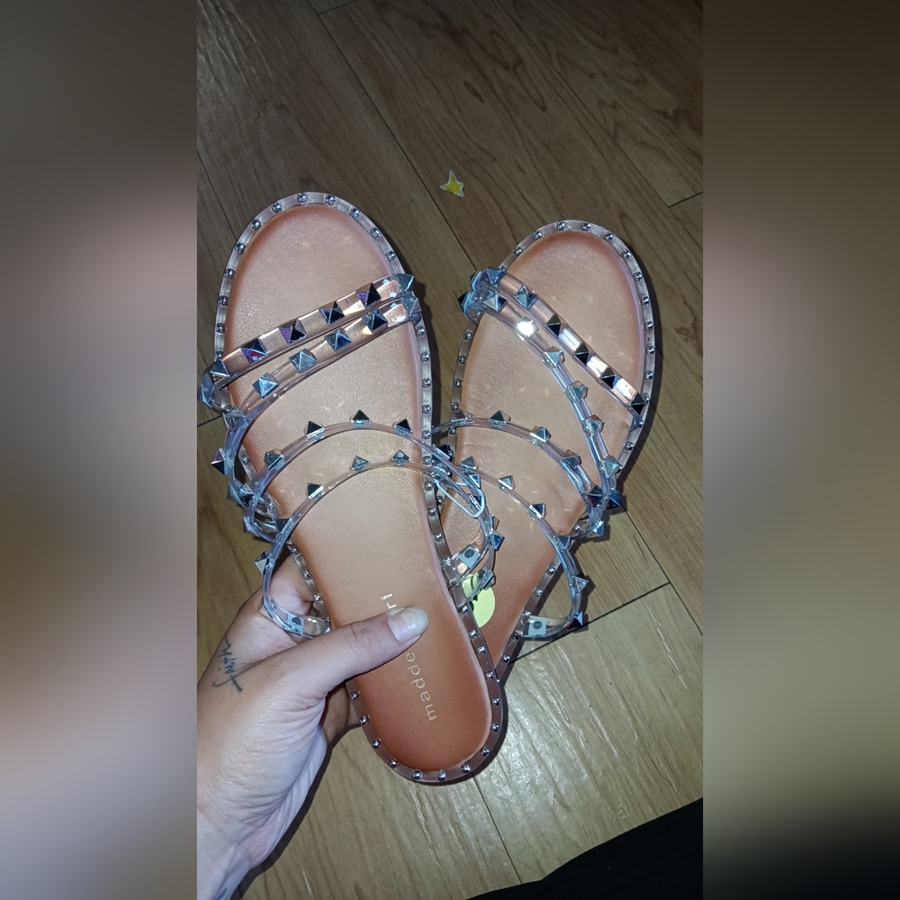 Madden Girl Hubbard Stud Slides